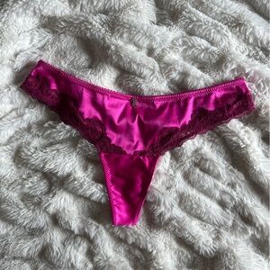 Juicy Couture Fuchsia and Burgundy Lace thong